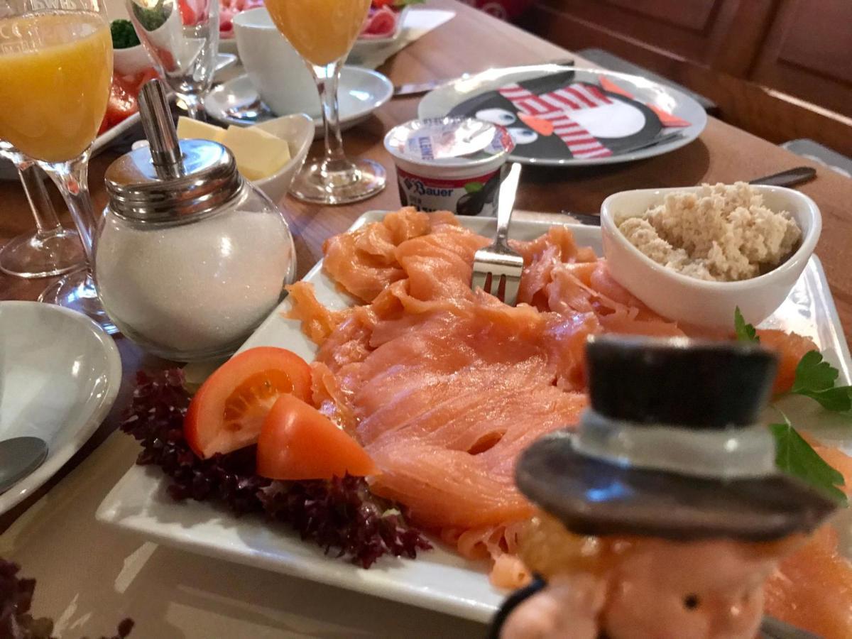 Landgasthaus "Zum Engel" Neuleiningen Eksteriør bilde
