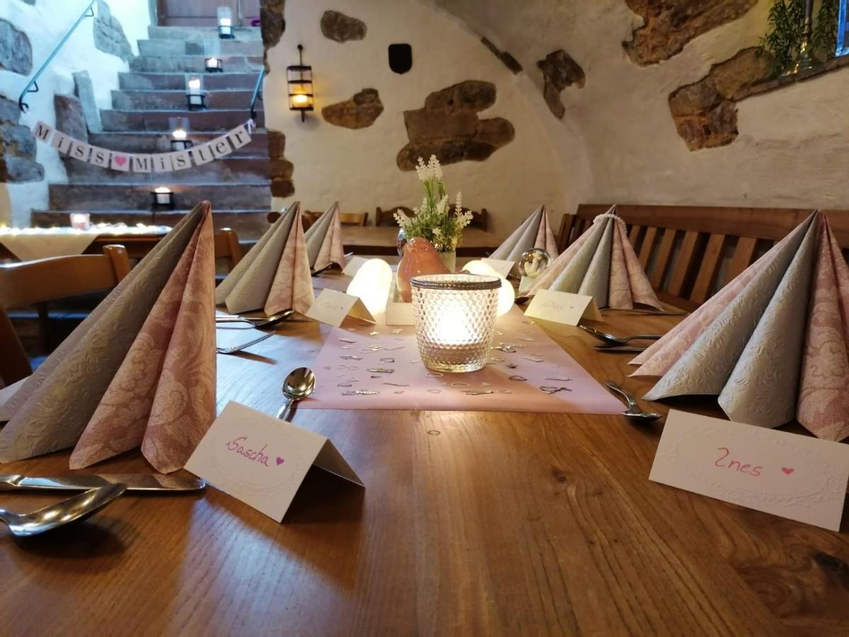 Landgasthaus "Zum Engel" Neuleiningen Eksteriør bilde