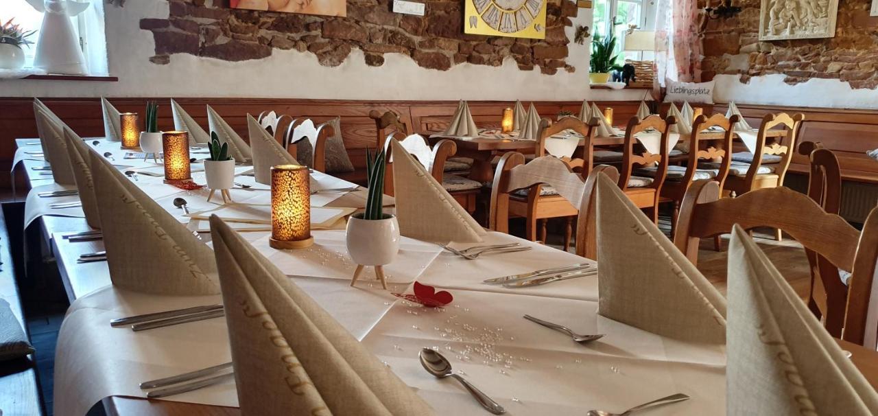 Landgasthaus "Zum Engel" Neuleiningen Eksteriør bilde